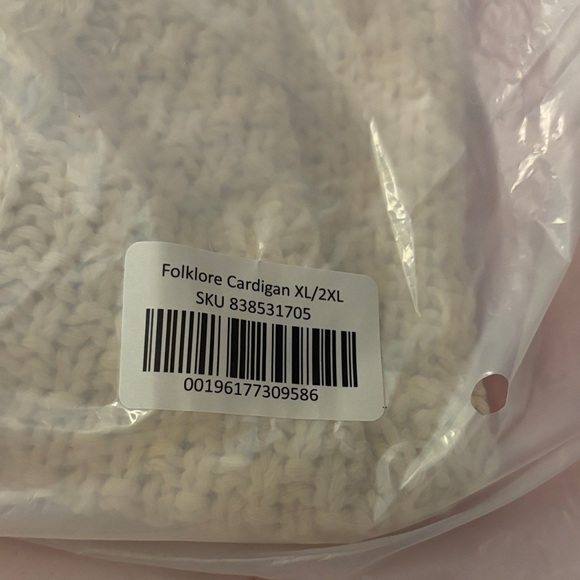 Folklore Cardigan XL/2XL - Picture 2 of 2